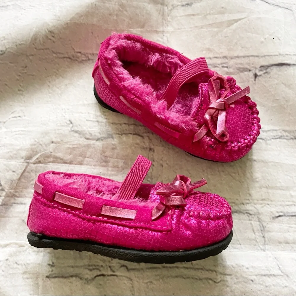 Girls Teeny Toes Pink Sequins Fur Lined Shoes